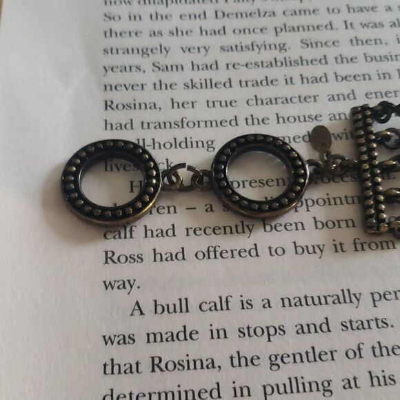 PD Premier Designs Stone Pear Seed Bead Multicolored Toggle Bracelet - Picture 5 of 10